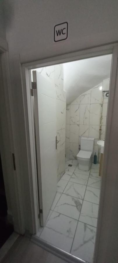 איסטמבול Xalila Hostel&Cafe מראה חיצוני תמונה
